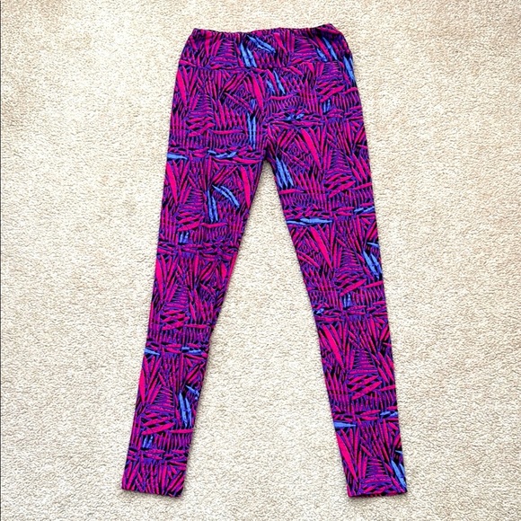LuLaRoe Pink Purple and Blue Tropical Leaf One Size Leggings - OS - Picture 1 of 5